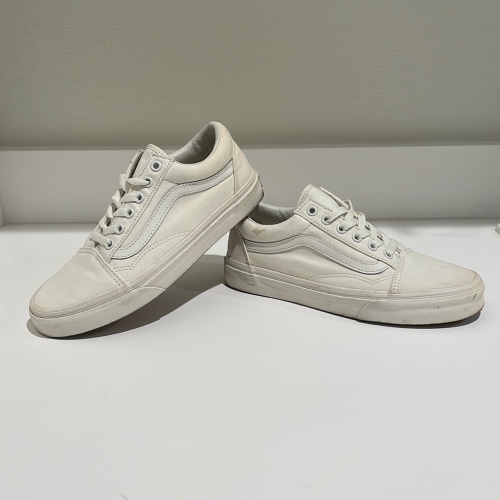 Vans Old Skool Women’s Size 7.5/Men’s Size 6